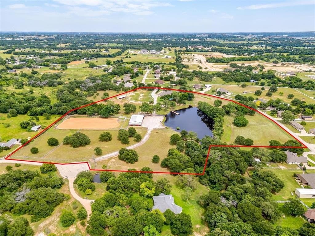 142 Wood Oak Trail