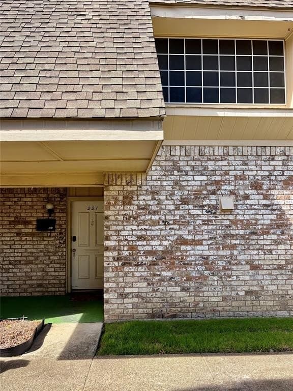 221 Trellis Place