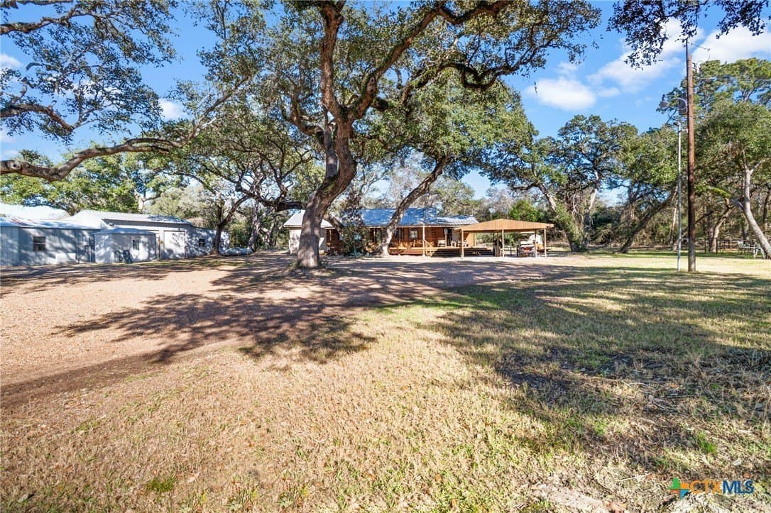 1465 County Road 401