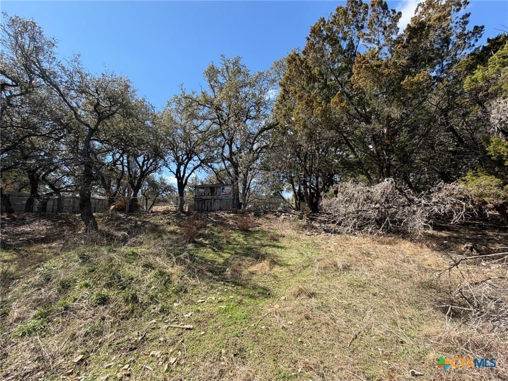 613 Royal Oak Drive lot: 75
