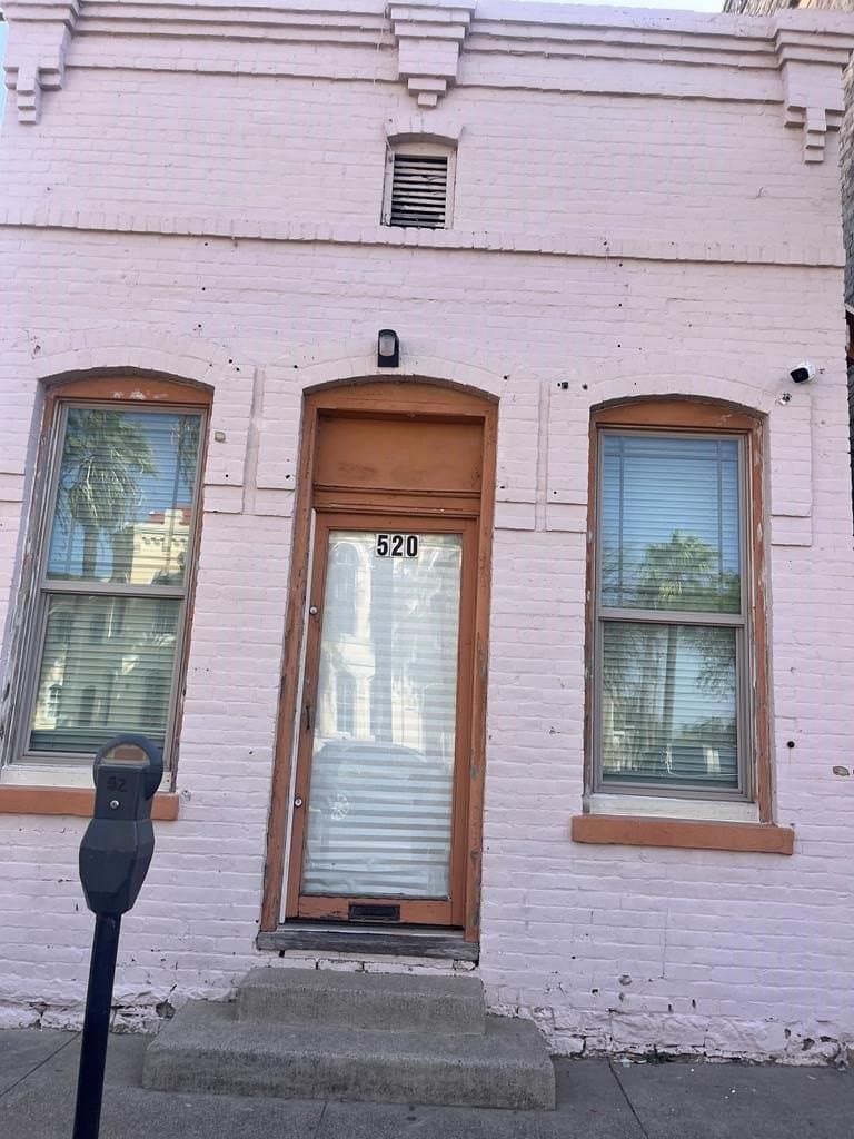 520 Main St