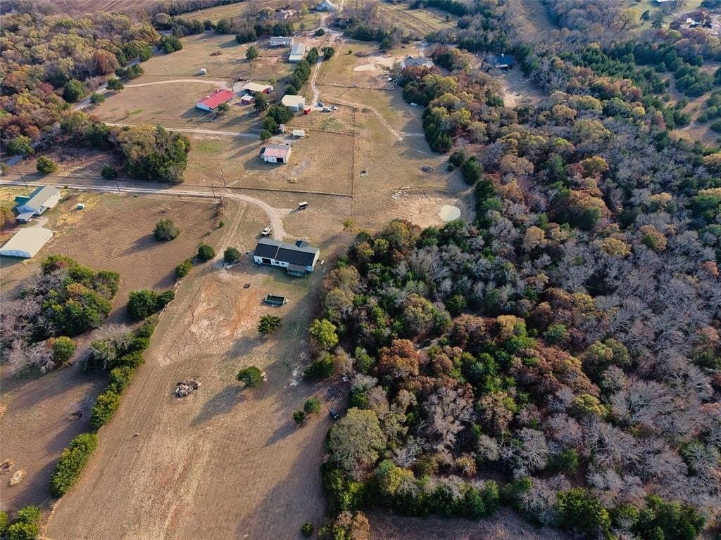 2429 Joe Davis Road