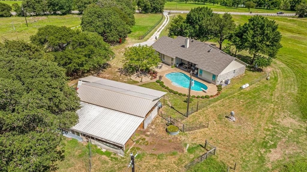 4951 N FM 51
