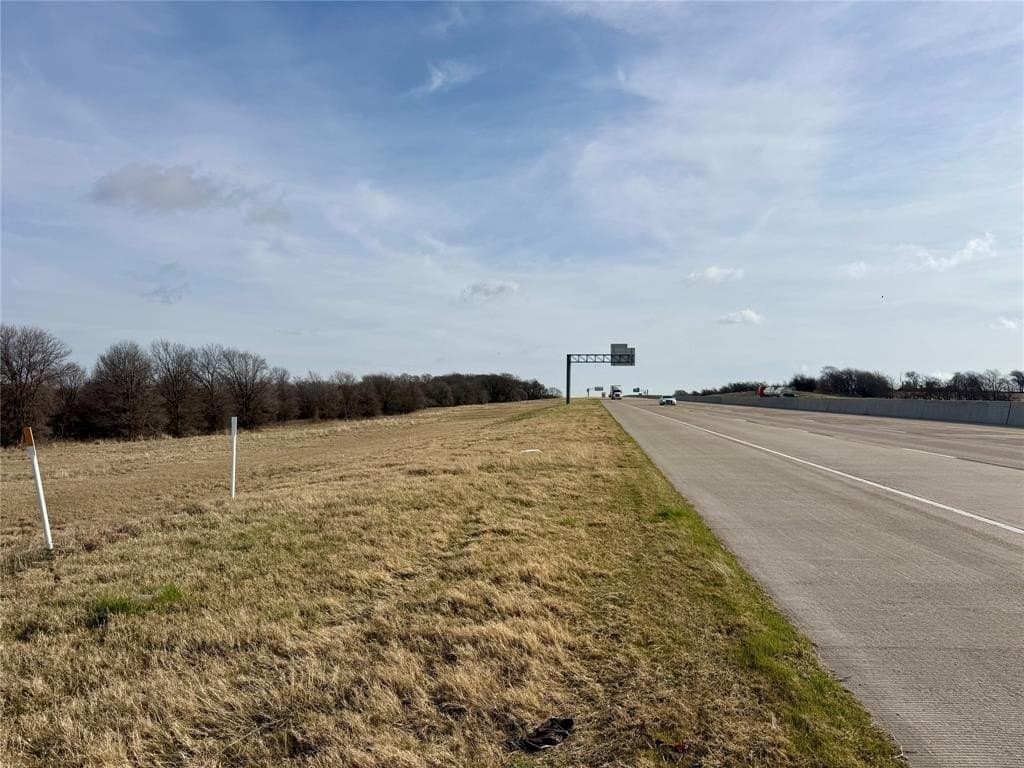 Tbd I - 35 E