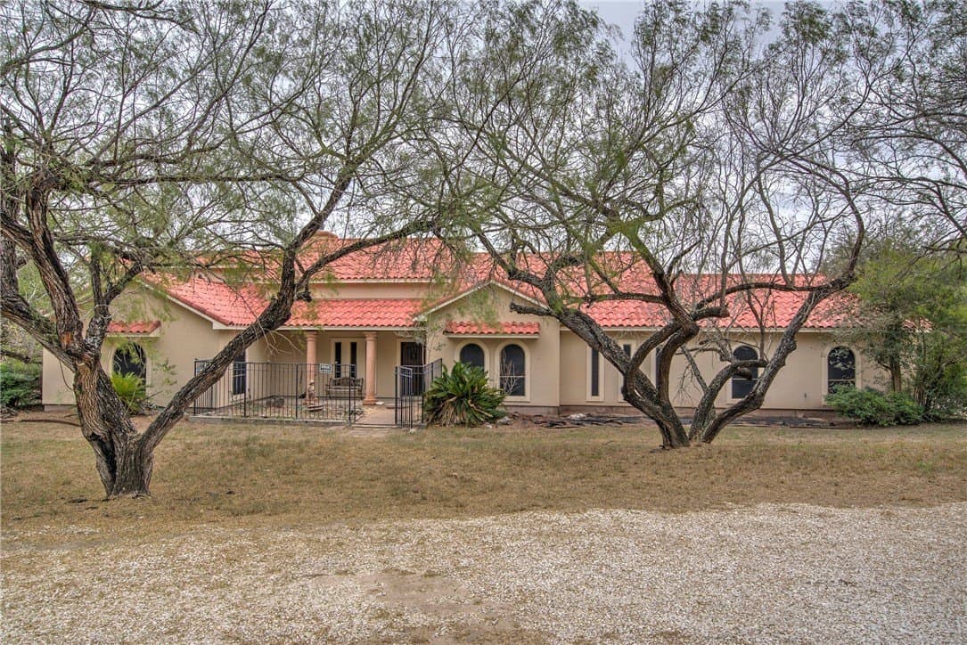 5220 County Road 95