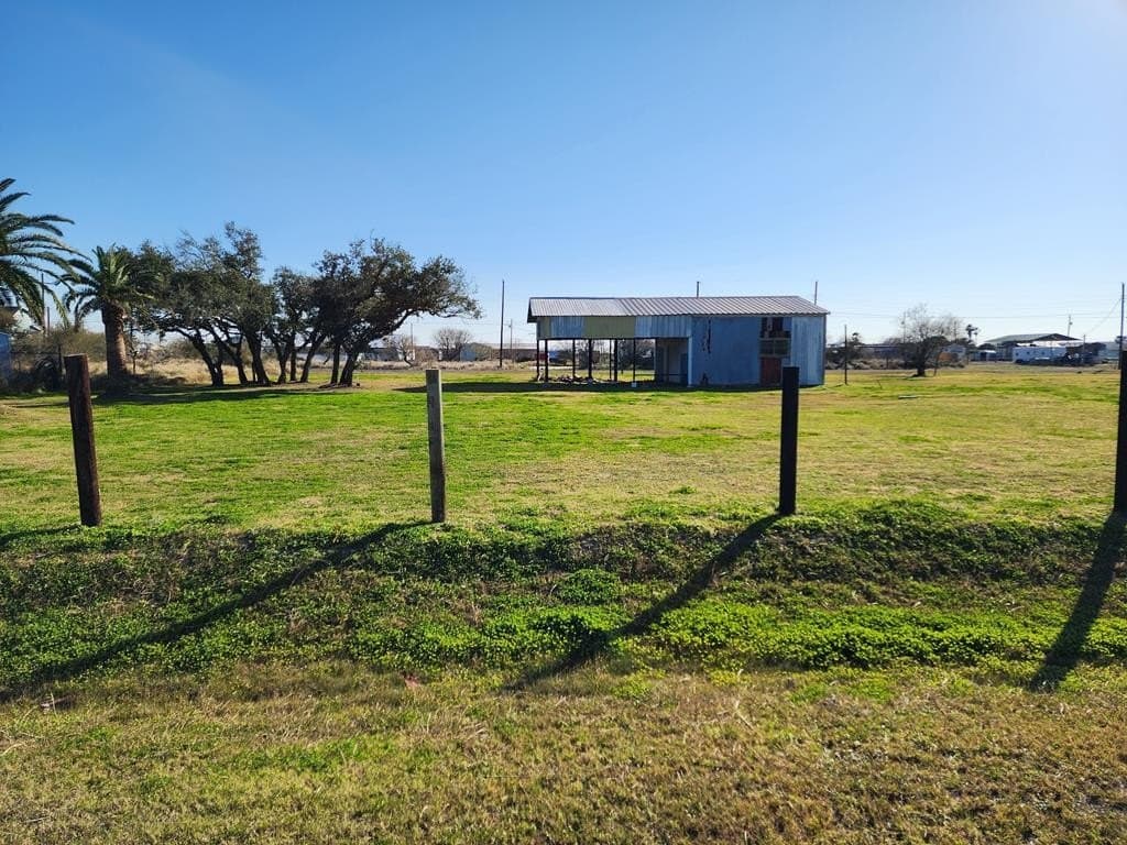 141 W Sagebrush Drive
