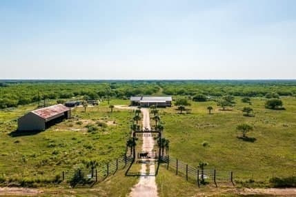 #694 US-281 Highway lot: 694
