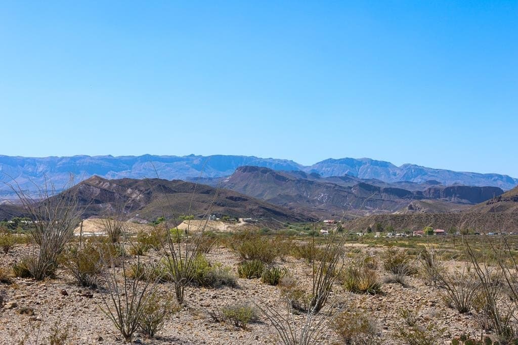 4 Comanche Mesa Drive