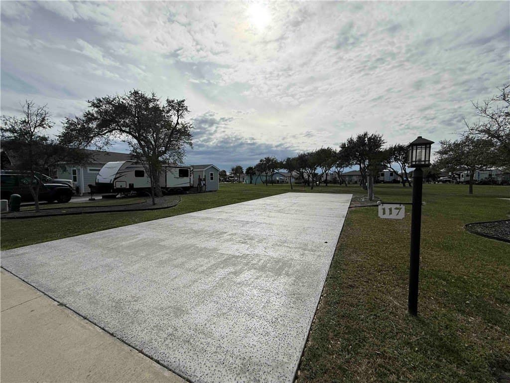 117 Augusta Circle lot: 117