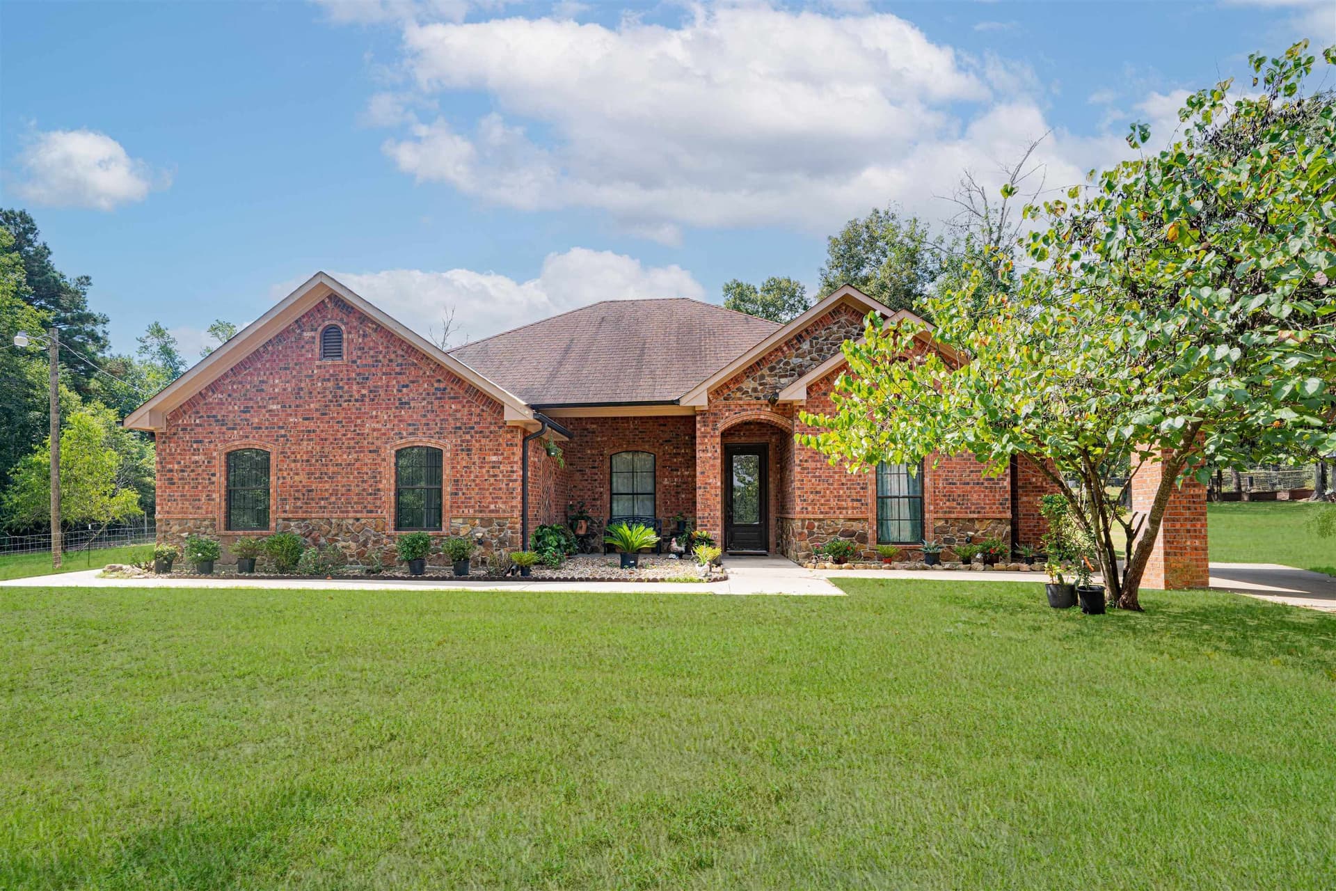 10660 State Highway 154 E