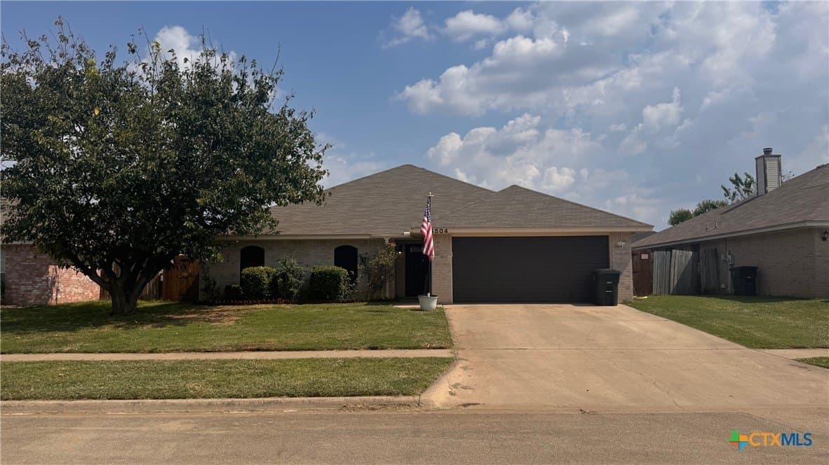 4504 Lonesome Dove Drive