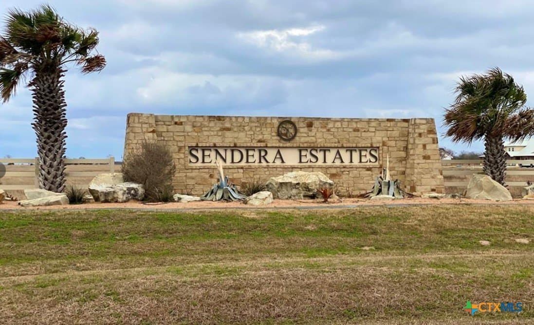 363 Sendera Loop lot: 18