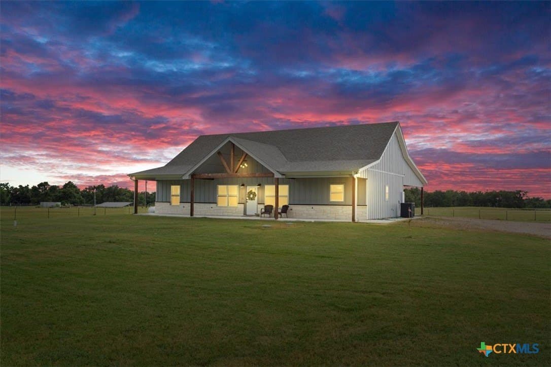 639 County Road 101