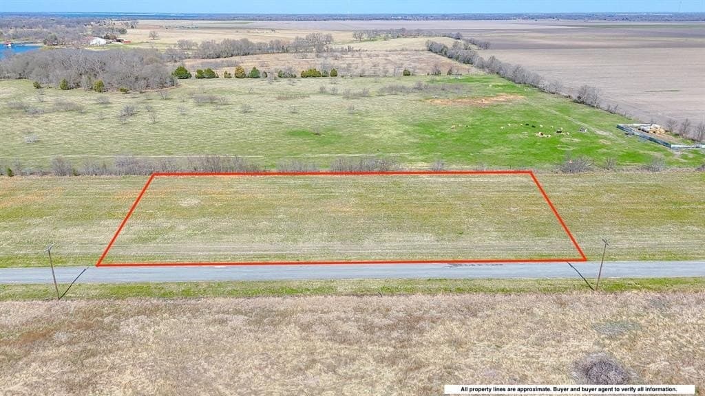 Lot 6 SE CR 3300