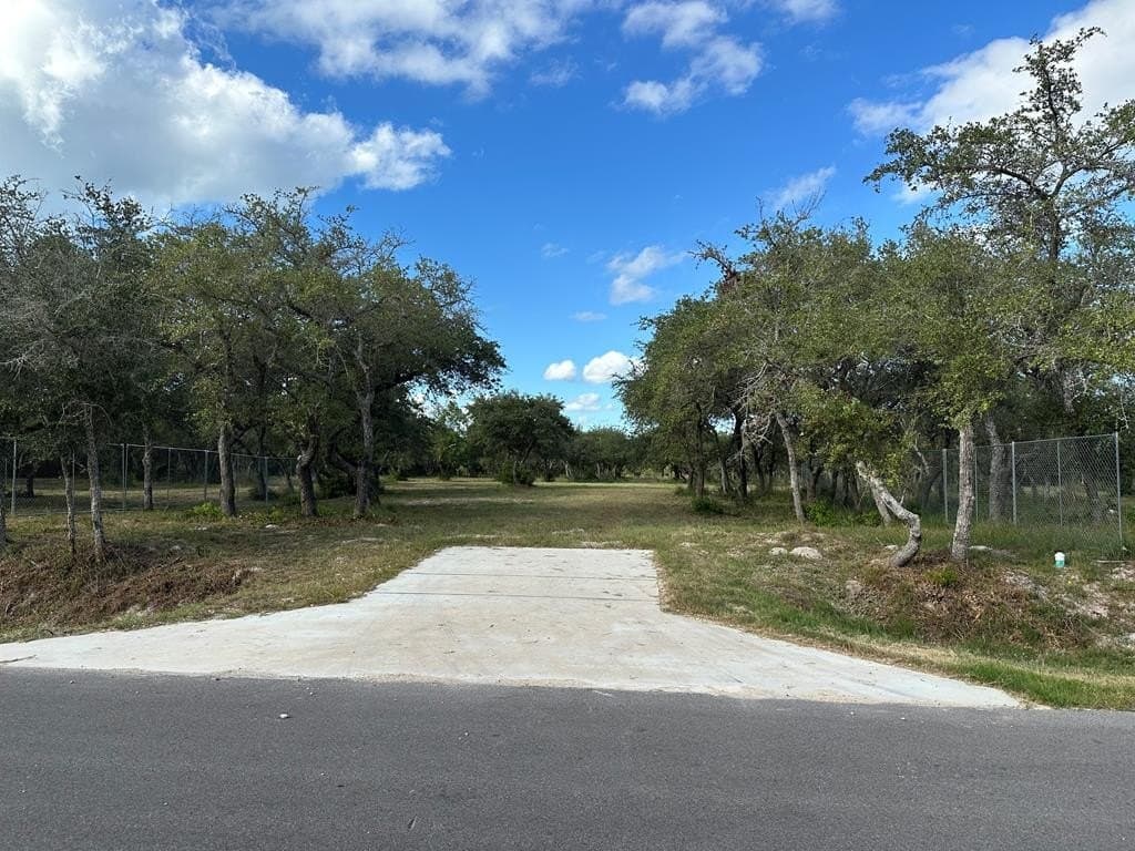 1713 LONE STAR RD