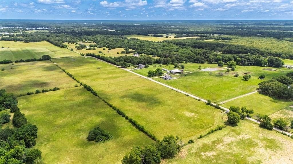 5580 (lot 6) County Road 3521