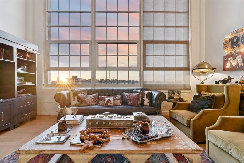 2600 W 7th Street