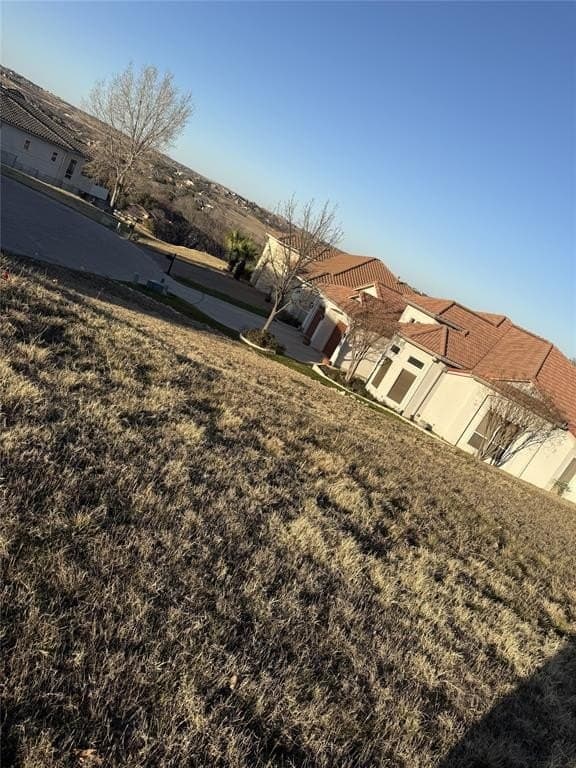 7705 Lakeview Circle