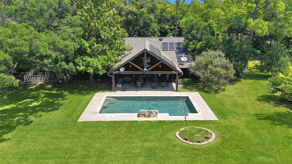 1317 Sweet Springs Road