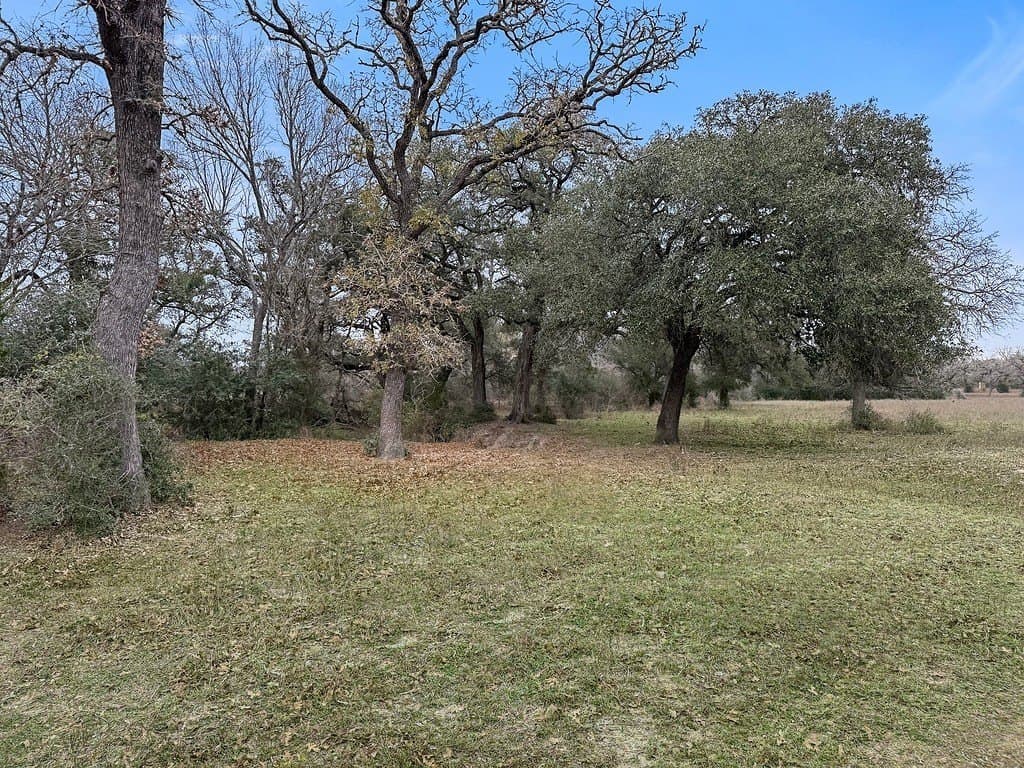 5885 Nickel Mica Road