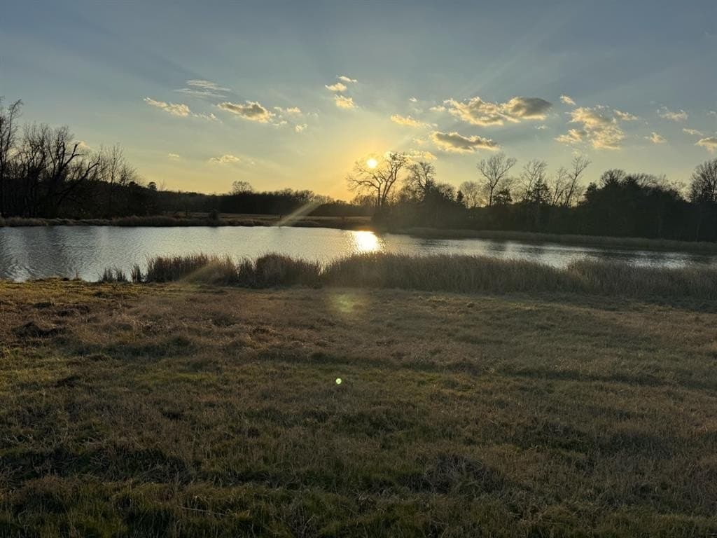 7240 E Hwy 294