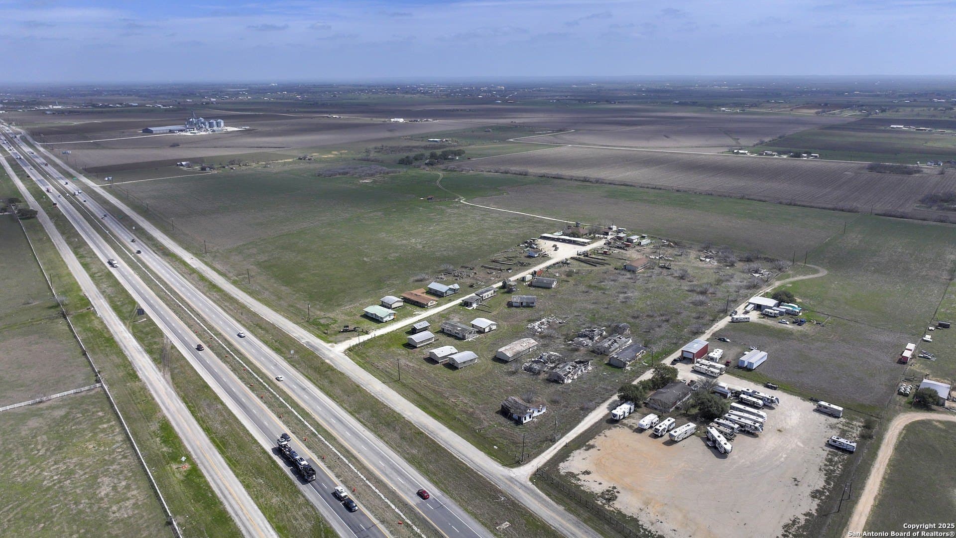 8205 W INTERSTATE 10