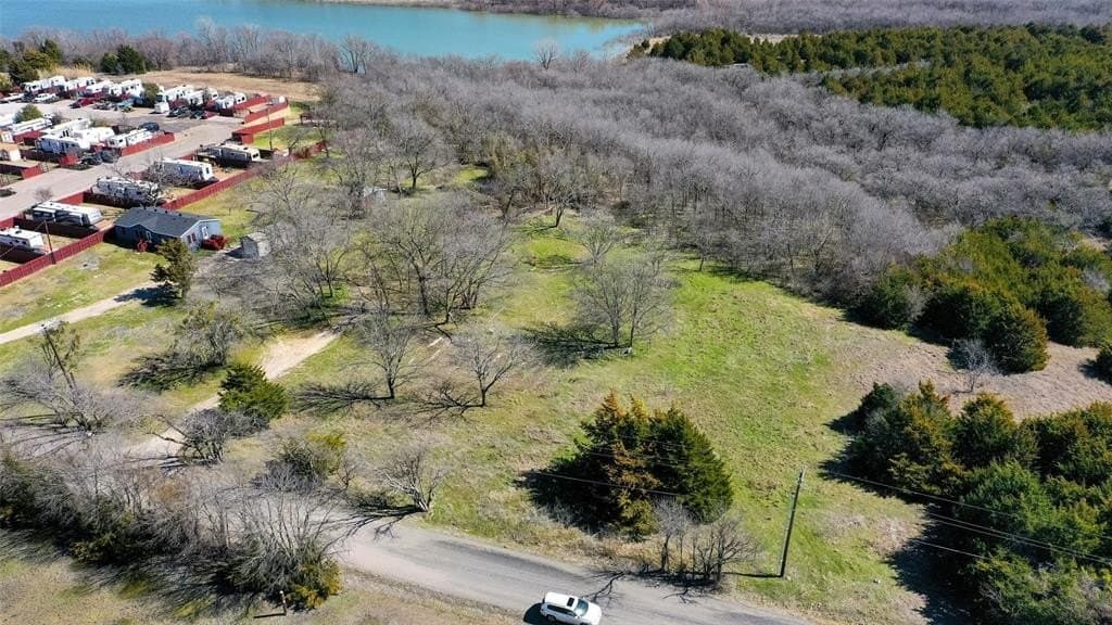 5211 County Road 547