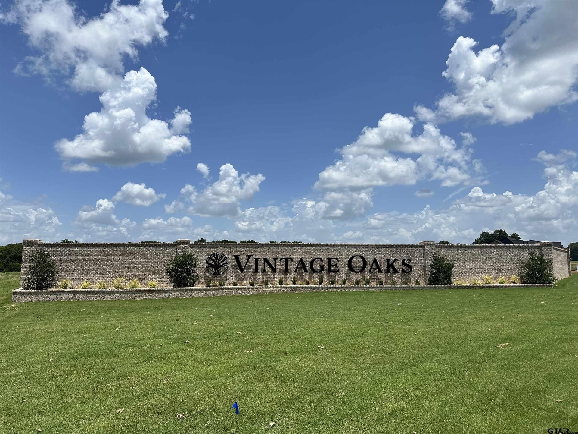 521 Artesian Meadows Drive