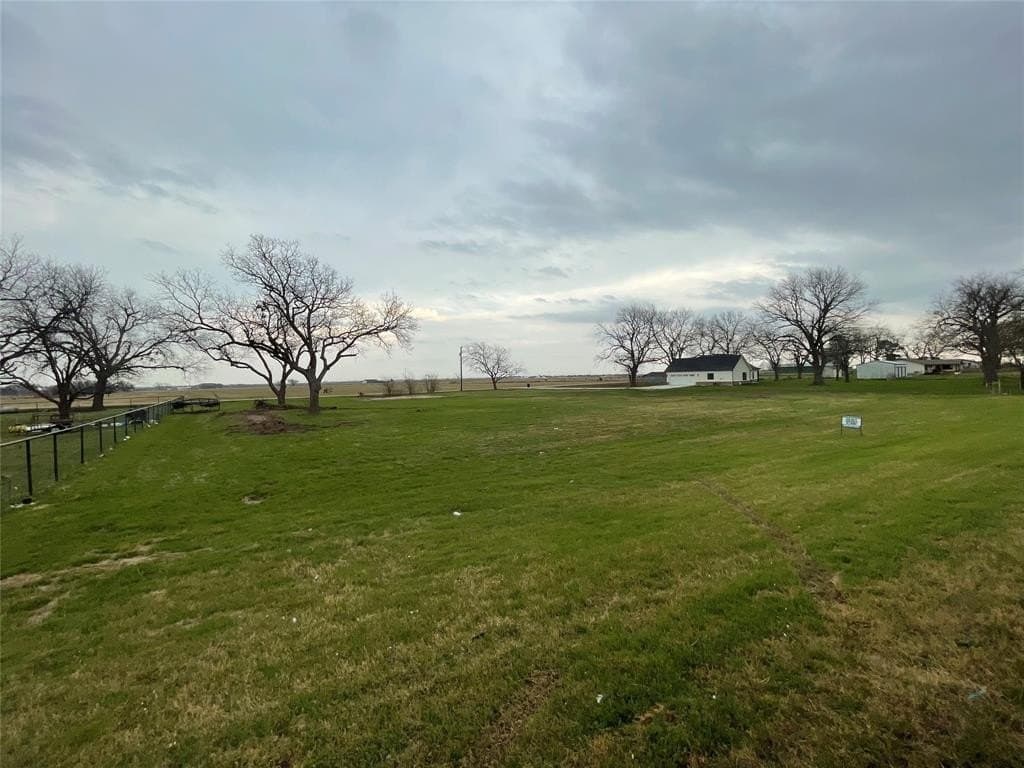 5283 Old Town Road