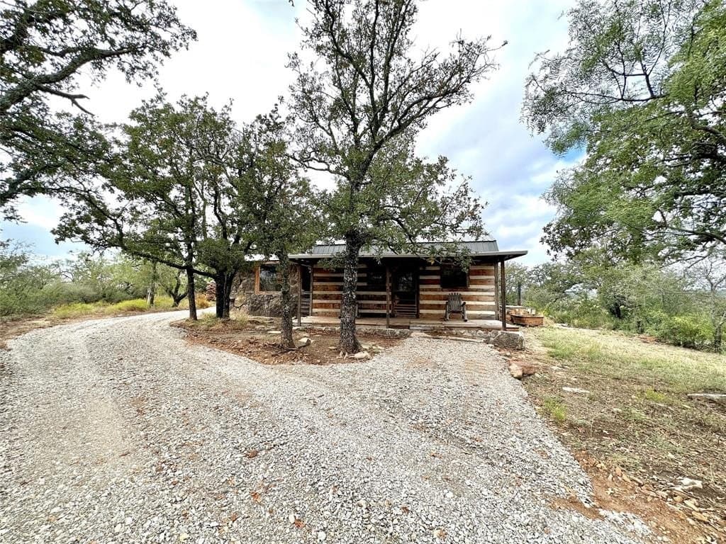 8982 County Road 149