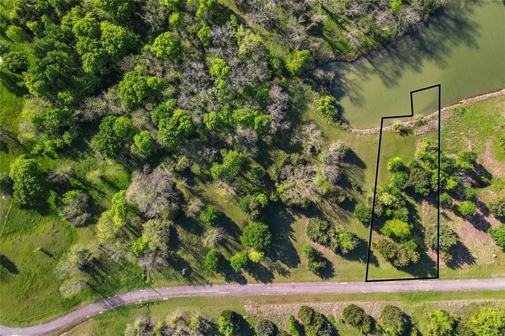 Lot 23 Embarcadero