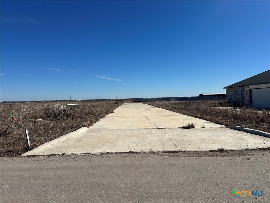 15049 Armstrong Estates lot: 8