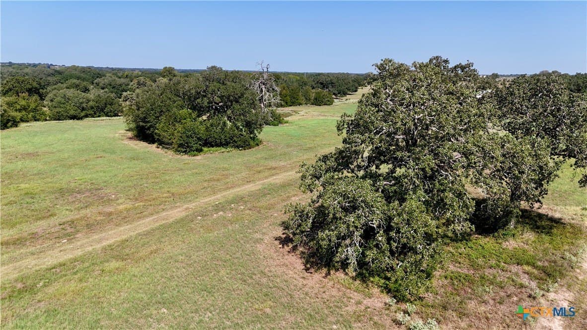 Harvell Lane lot: 2