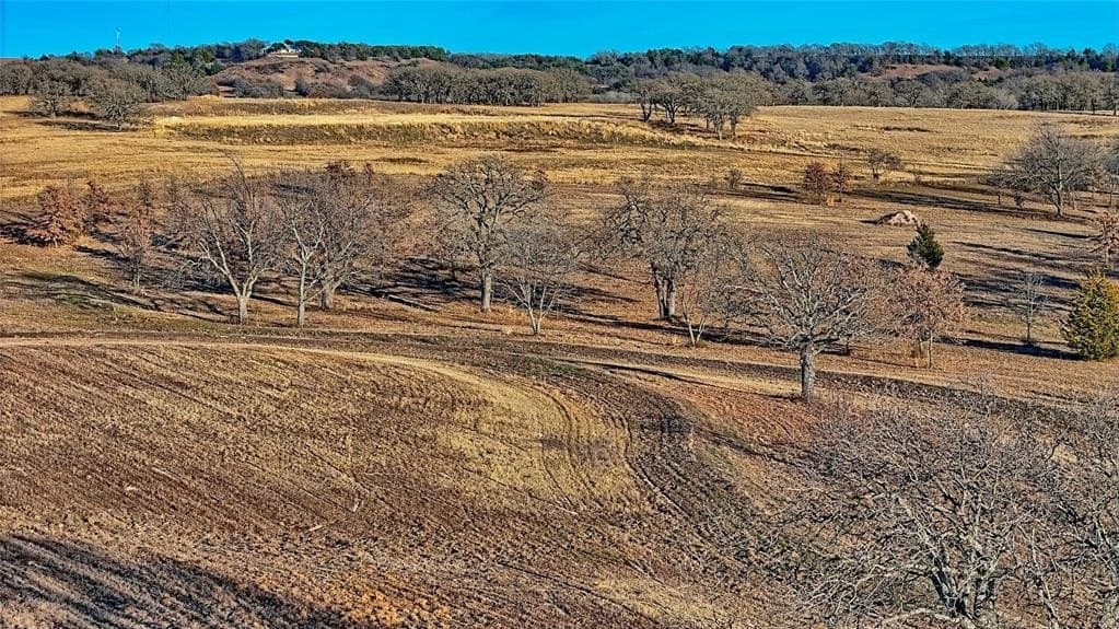 5800 US Hwy 82