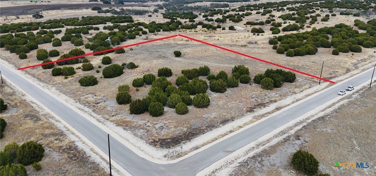 Heartleaf/Winecup Drive lot: 218