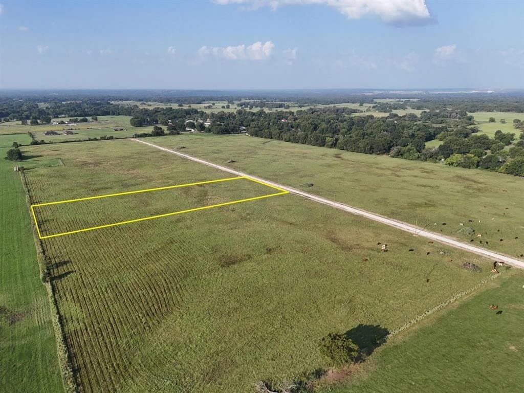 P2l15 County Road 463