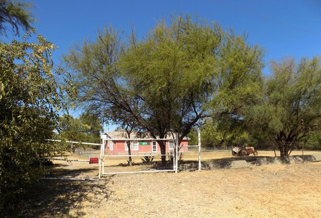 849 LOWE RD.
