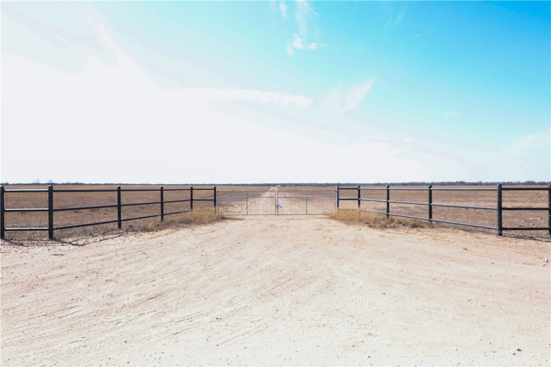County Road 441 (CR 439)