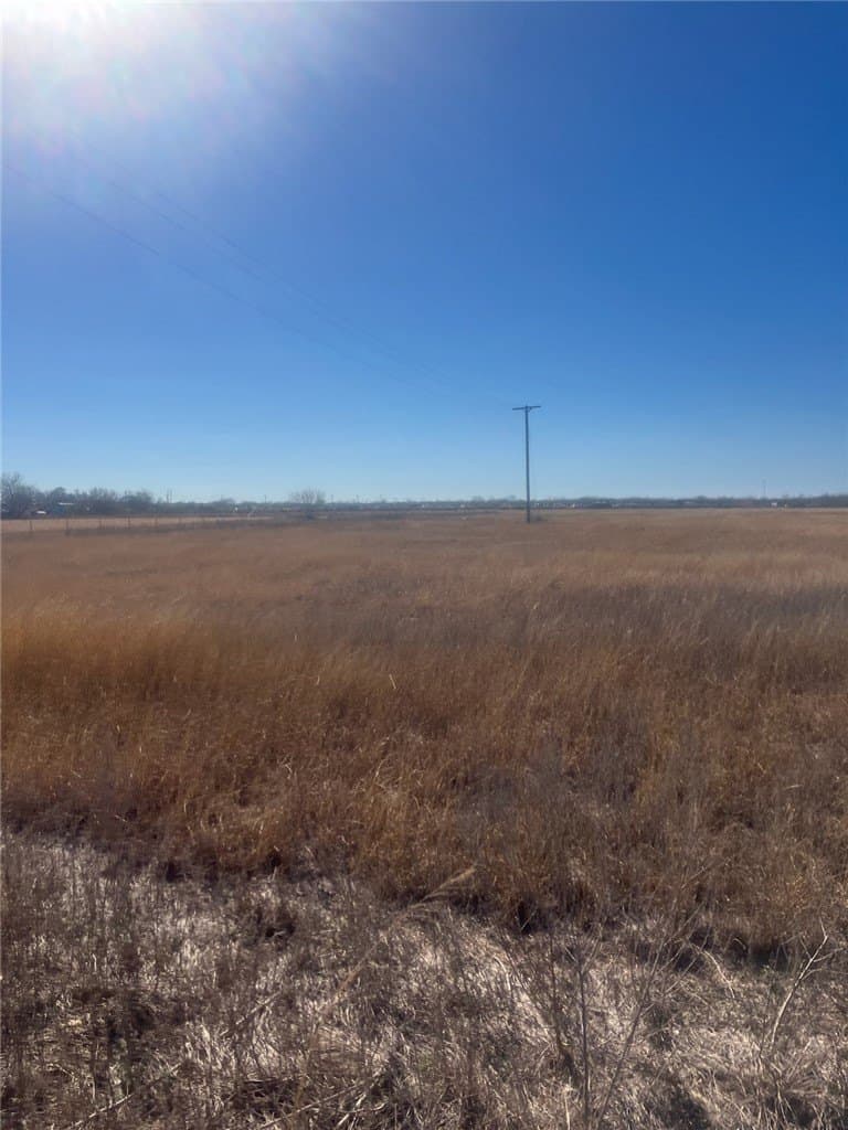 McMaster Street lot: 68