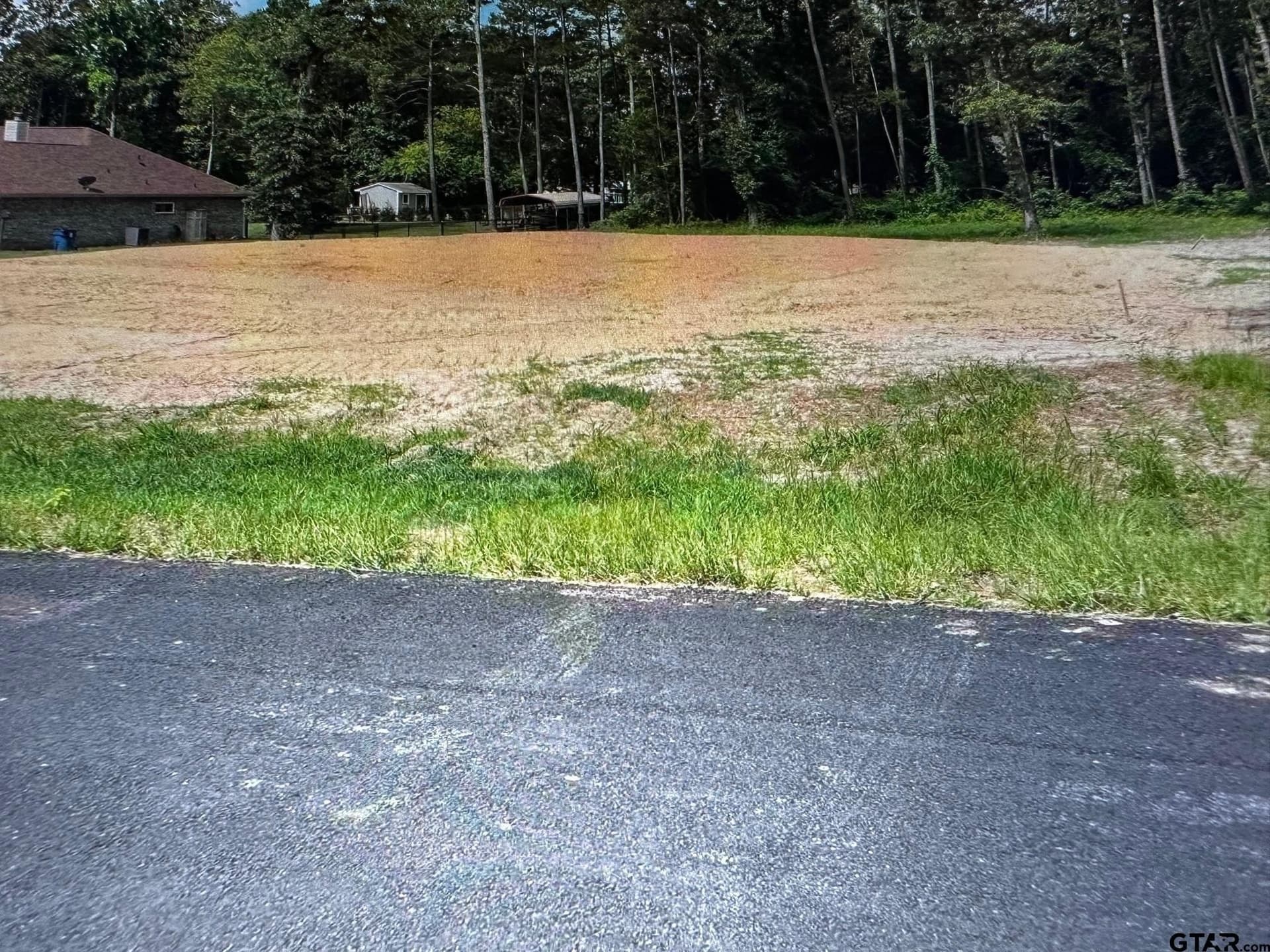 209 PEACHTREE LN