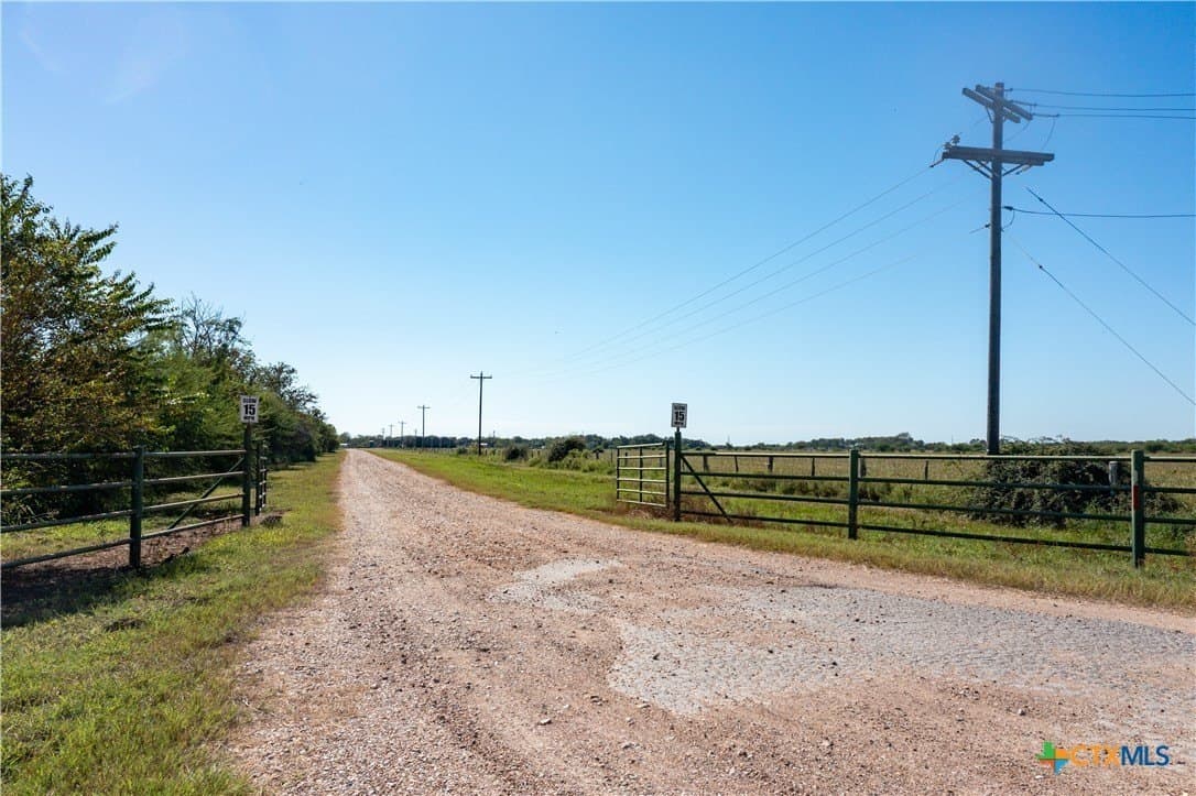 Tract 4 Gin Road lot: 70