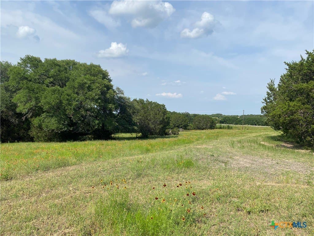10278 S Highway 281