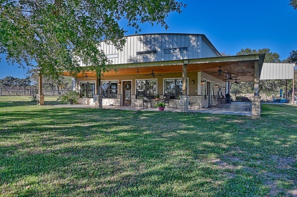 1213 County Road 273
