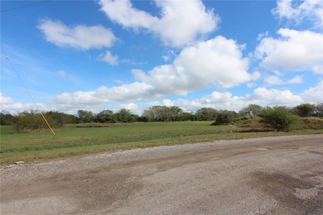 Coyote Trail lot: 10