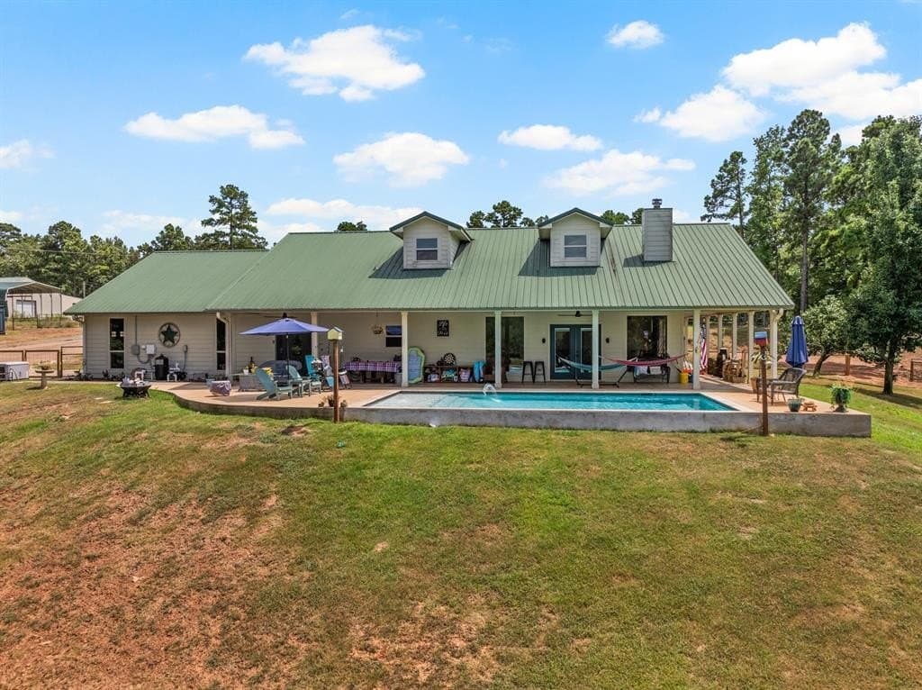 140 COUNTY ROAD 2242