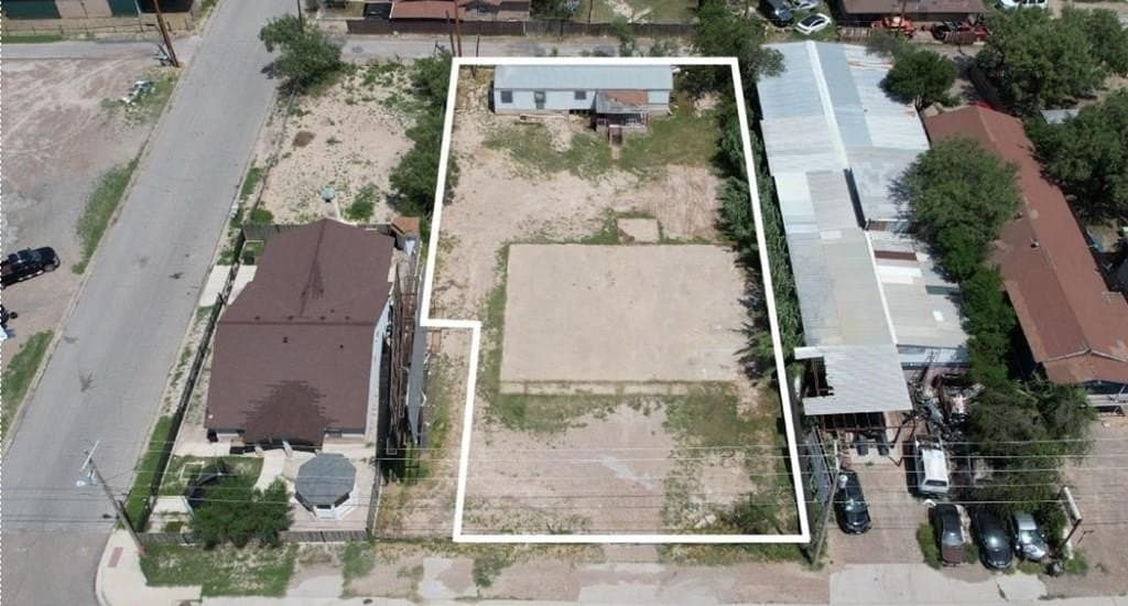 3056 Del Rio Blvd