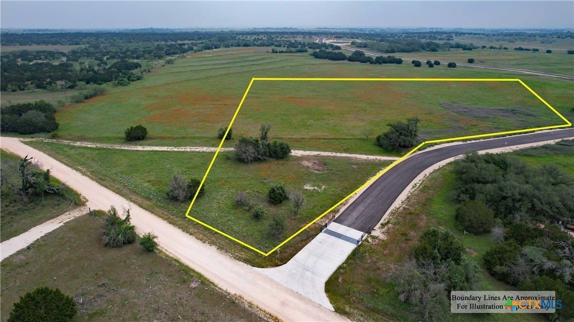 Waggener Ranch Road lot: 150