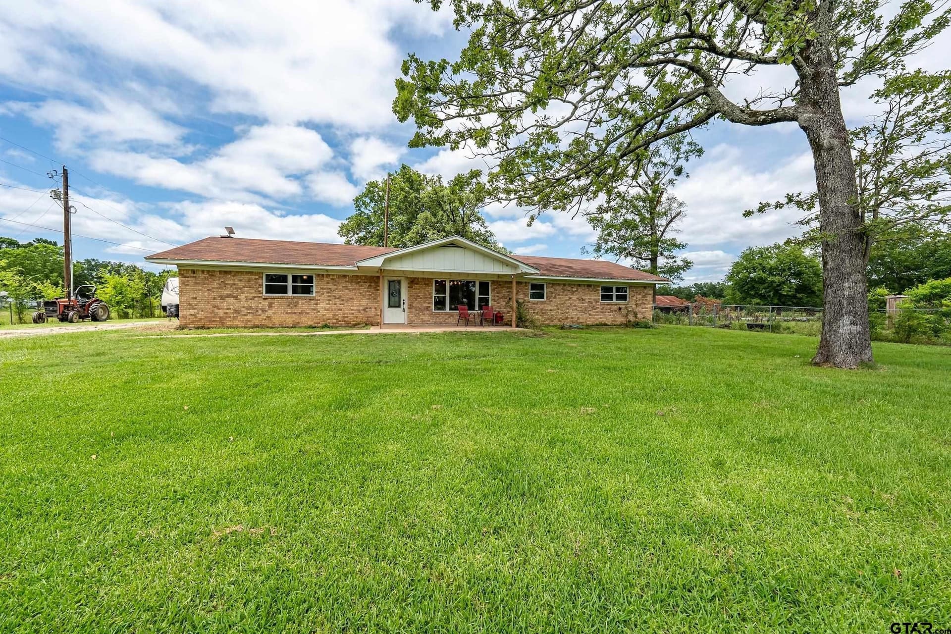 7037 E U.S. Hwy 80