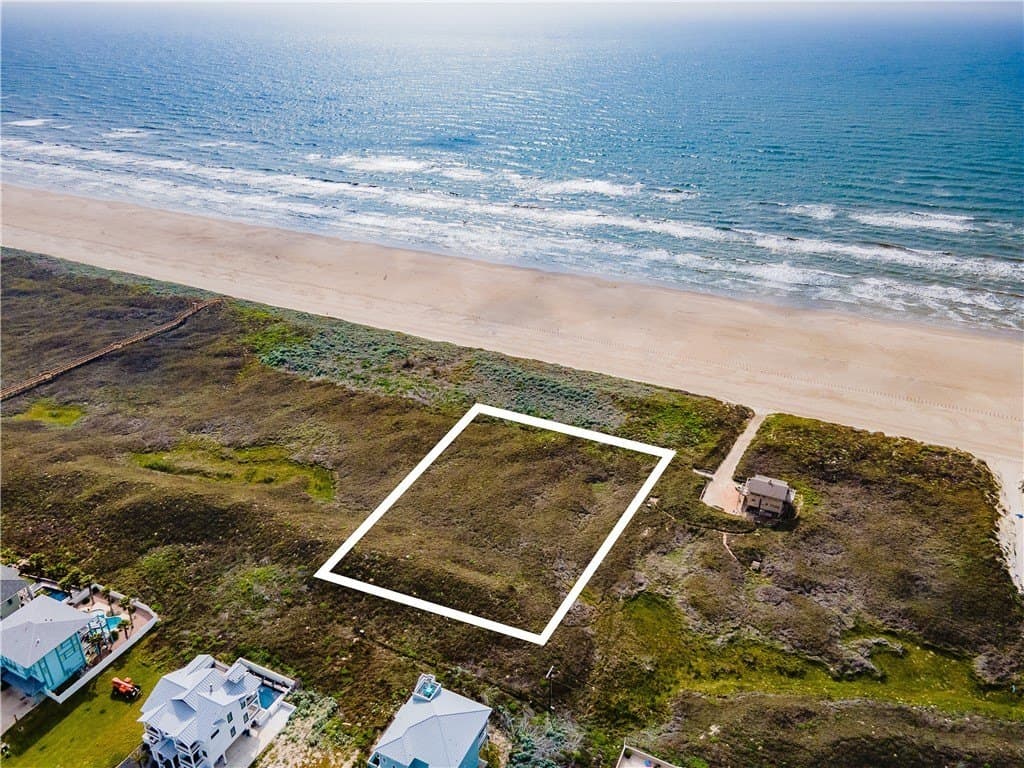 2900 On The Beach lot: 1