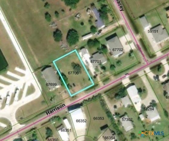 W Harrison Avenue lot: 2